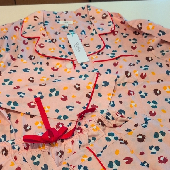 NWT Bed Head Classic Cotton Long Sleeve Pink Pajamas- Fierce Pattern, Size M - Picture 4 of 10